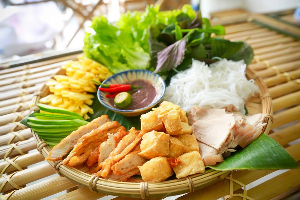 Top Những món ăn tiệc theo vùng miền.